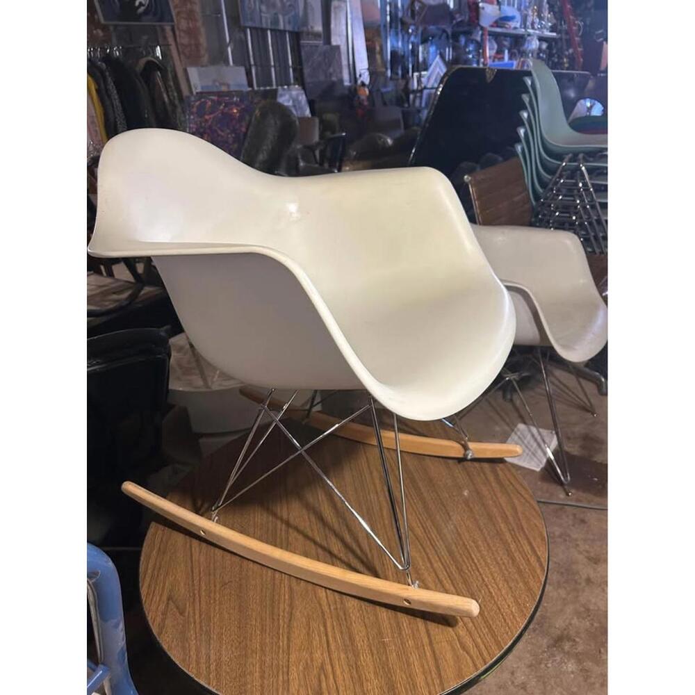 White Eames Rocking Chair-Vitra￼￼
